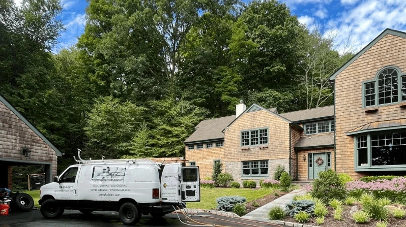 North Olmsted Power Washing power washing crew working in Cleveland, OH